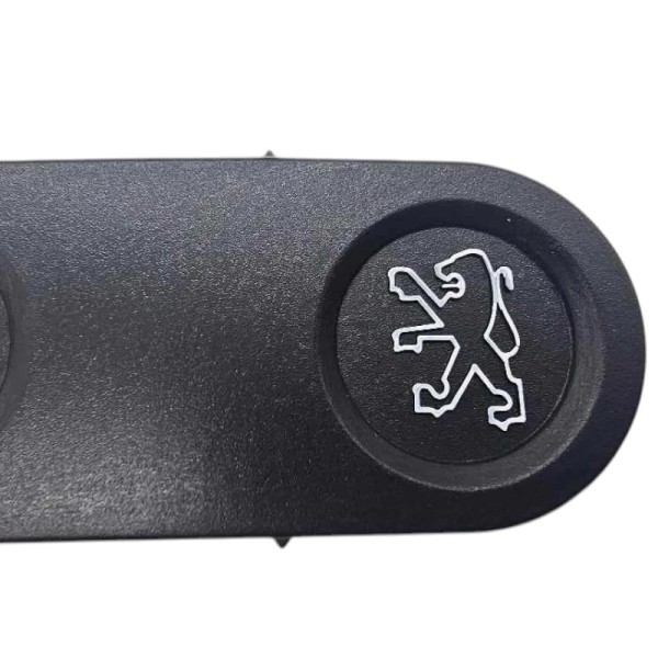 Monogramme central de volant pour Peugeot 205 GT, refabrication comme d'époque !