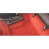 Moquette rouge moulée pour plancher de Peugeot 205 Cabriolet CTI.