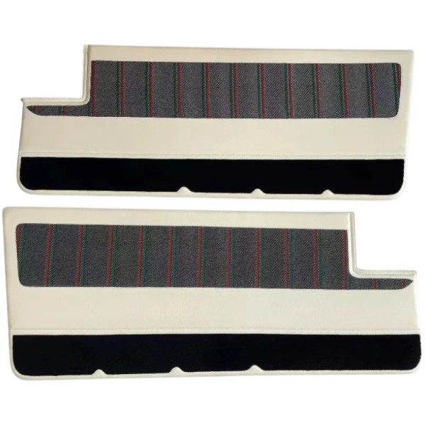 Panneau de porte avant en simili cuir blanc monté sur isorel pour Peugeot 205 Roland Garros phase 1.