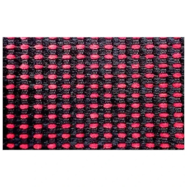 Donnez une nouvelle vie à l’intérieur de votre Peugeot 205 GTI, CTI ou 309 GTI avec ce tissu emblématique Quartet rouge et noir.