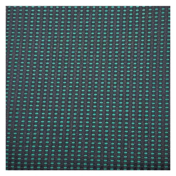 Redonnez une allure d’origine à l’intérieur de votre Peugeot 205 GTI Sorento avec ce tissu Quartet vert.