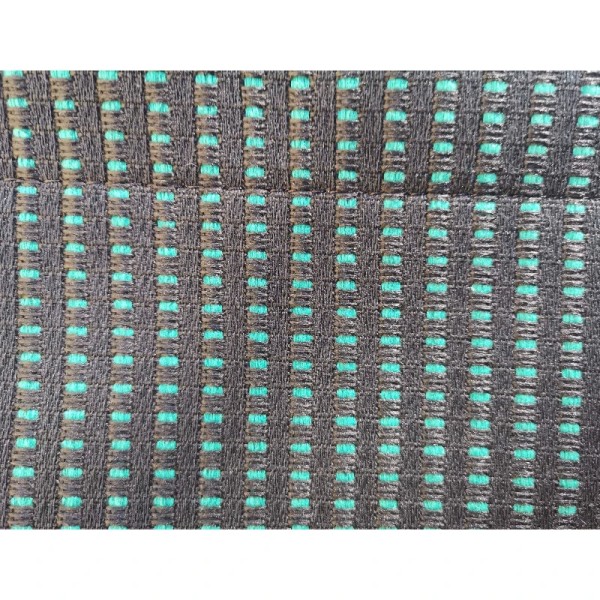 Motif du tissu Quartet vert/noir identique aux selleries Sorento GTI d’origine.
