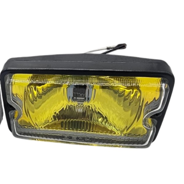 Montage simple grâce à la visserie incluse – longues portées Peugeot 205 fond jaune.