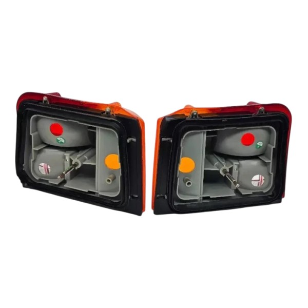 Kit de 2 Eclairages Arrière Gauche et Droit – Compatible Peugeot 205 phase 1 tous modèles.
